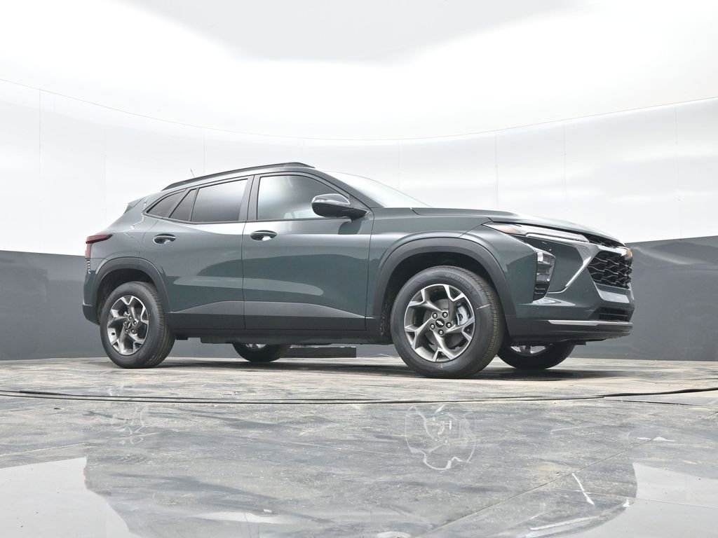 New 2026 Chevrolet Trax LT w/ Sunroof Package image 41