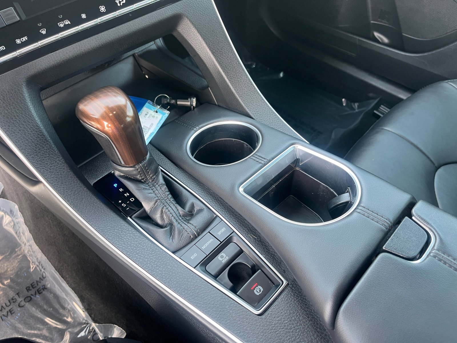 Used 2020 Toyota Avalon XLE image 31