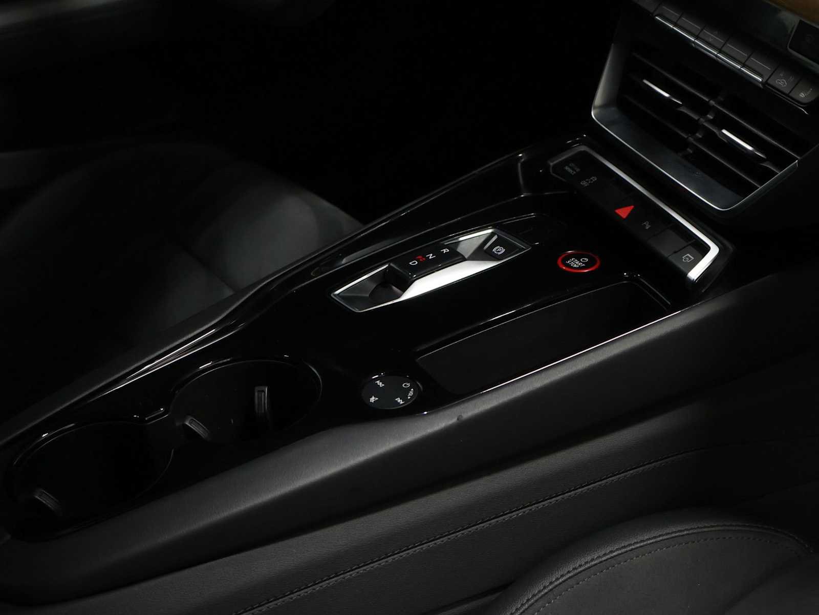 Used 2022 Audi e-tron GT Premium Plus AWD/4WD image 19