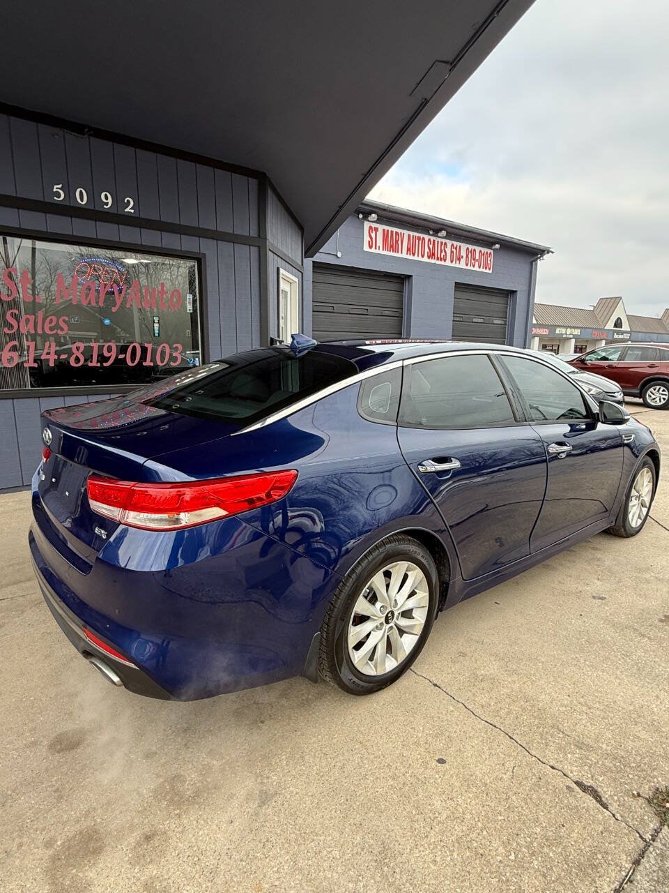 Used 2018 Kia Optima EX FWD image 6