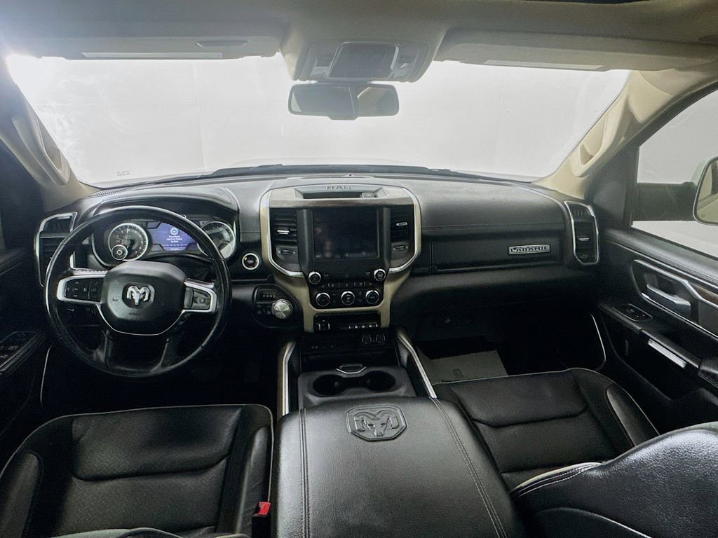 Used 2019 RAM 1500 Laramie AWD/4WD image 13
