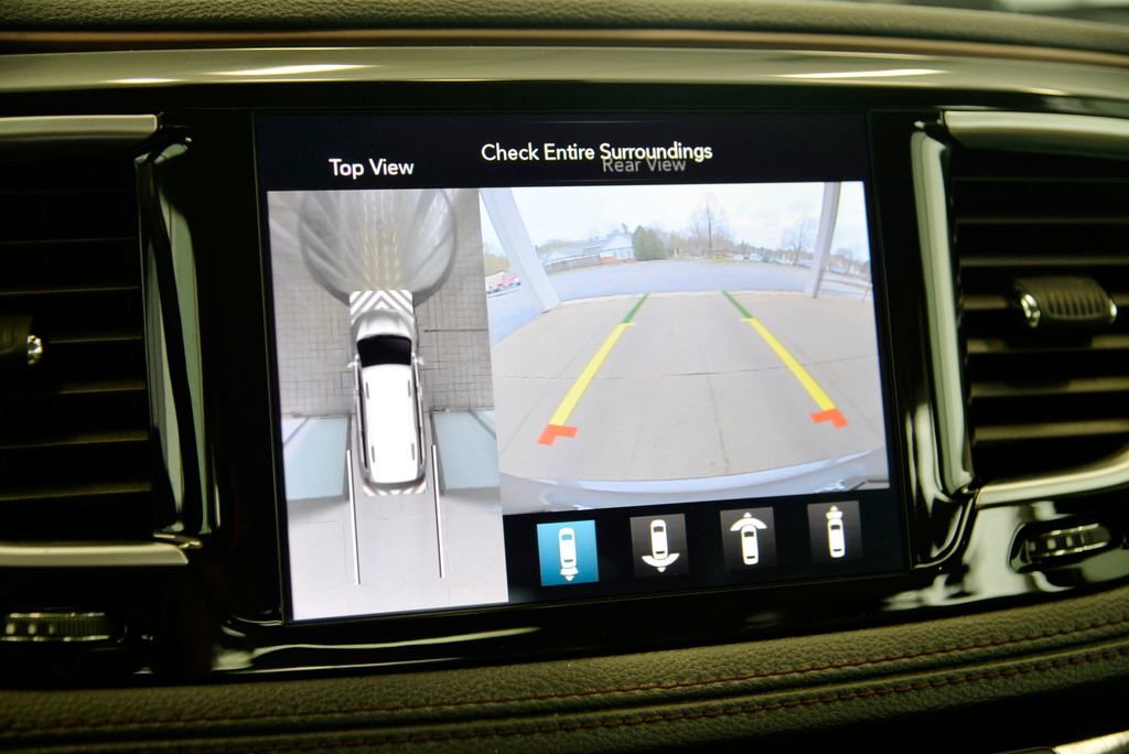 Used 2019 Chrysler Pacifica Limited w/ Advanced Safetytec Group image 20