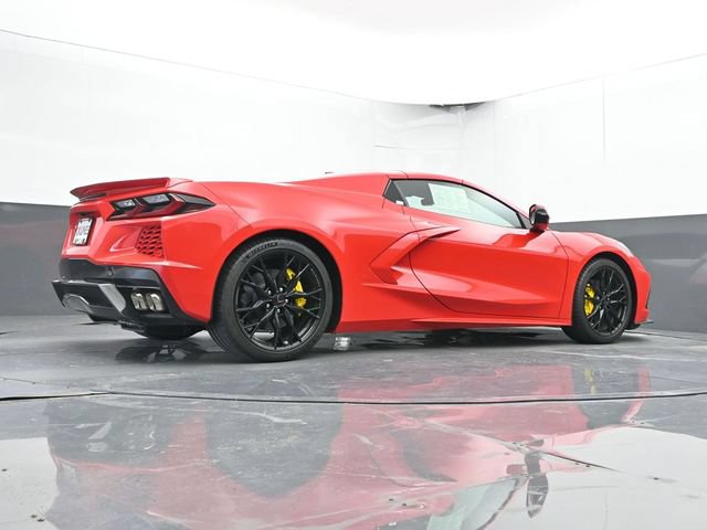 Used 2025 Chevrolet Corvette Stingray Preferred Conv w/ 2LT RWD image 37
