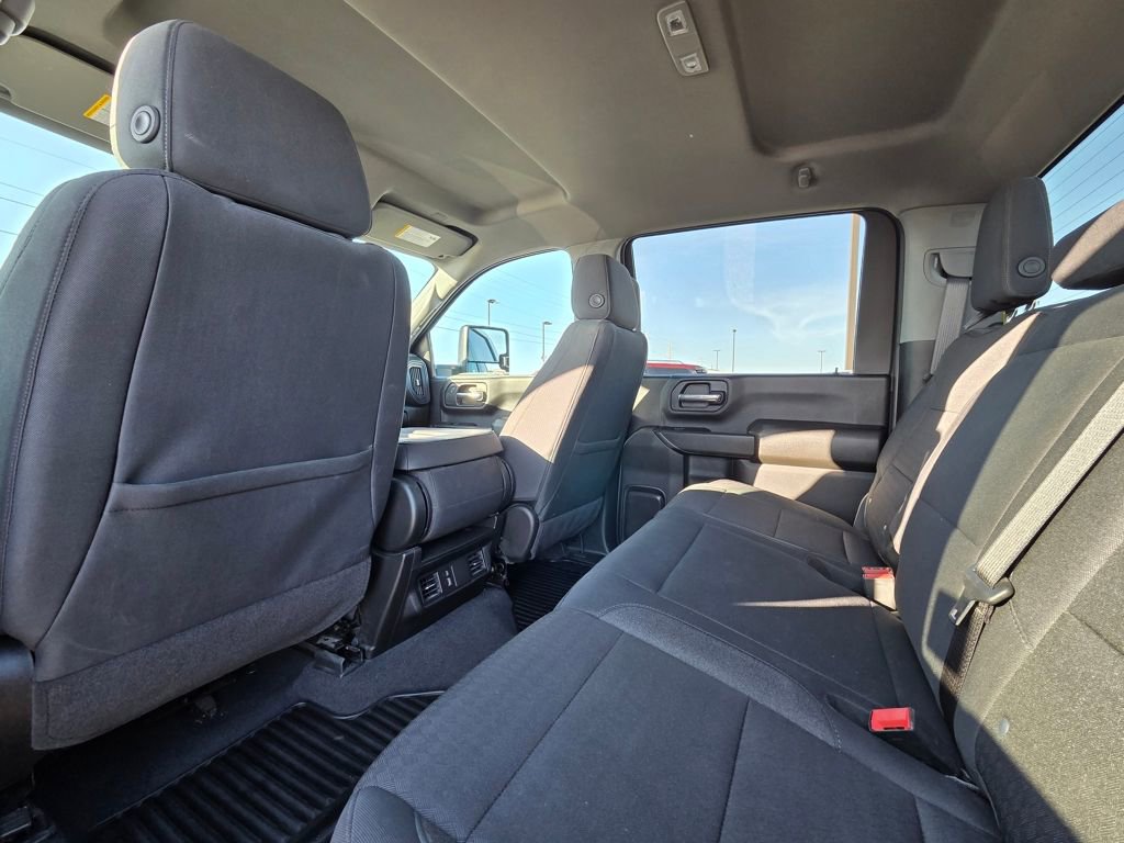 Used 2025 Chevrolet Silverado 2500 Custom w/ Custom Value Package image 27