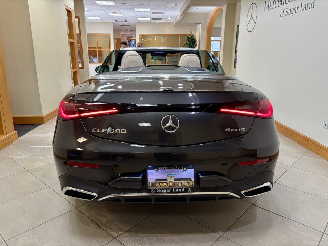 New 2026 Mercedes-Benz CLE 300 4MATIC Cabriolet image 9
