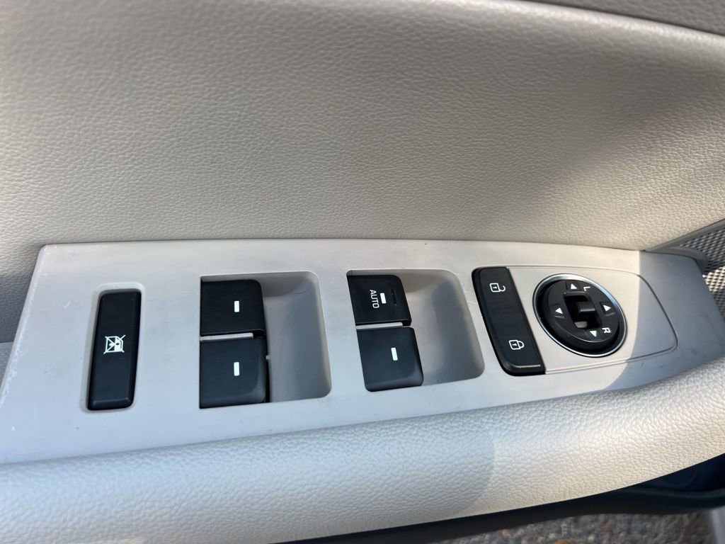 Used 2016 Hyundai Sonata SE image 22