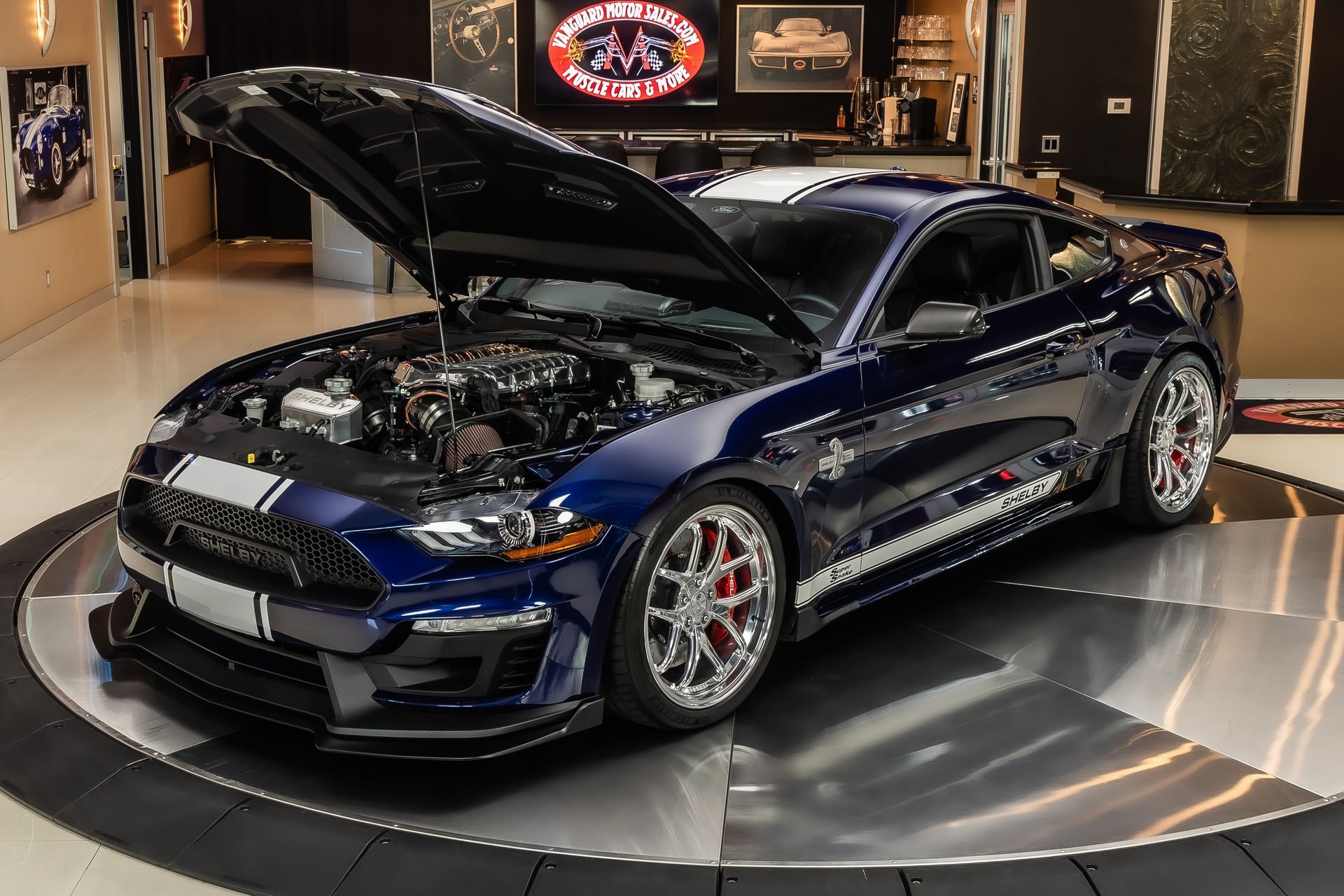 Used 2019 Ford Mustang GT Premium w/ GT Performance Package RWD image 5