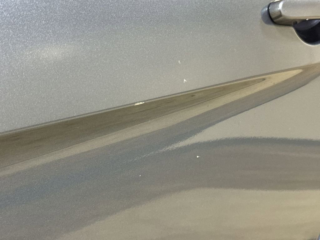 Used 2018 Ford Taurus SEL w/ Equipment Group 201A image 32