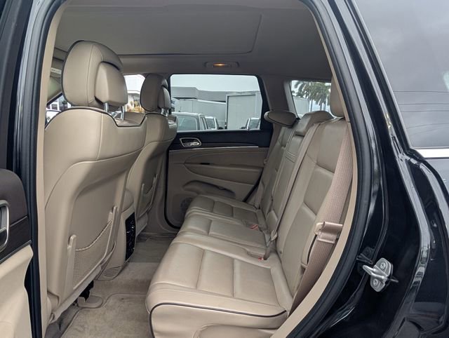 Used 2015 Jeep Grand Cherokee Overland RWD image 11