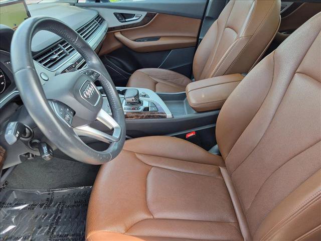 Used 2019 Audi Q7 2.0T Premium Plus w/ Premium Plus Package AWD/4WD image 16
