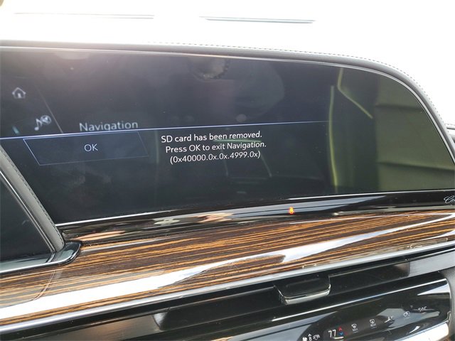 Used 2021 Cadillac Escalade ESV Premium Luxury image 15