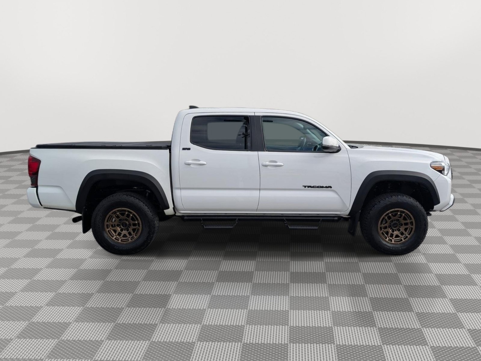 Used 2023 Toyota Tacoma 4x4 Double Cab w/ Trail Edition image 6