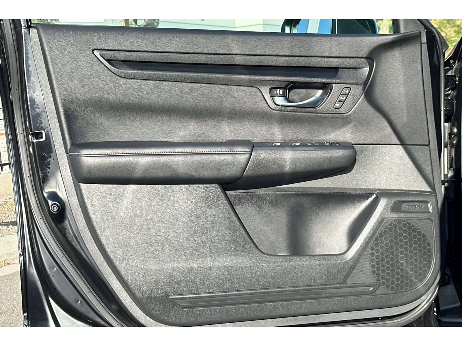 Used 2026 Honda CR-V Sport-L image 11