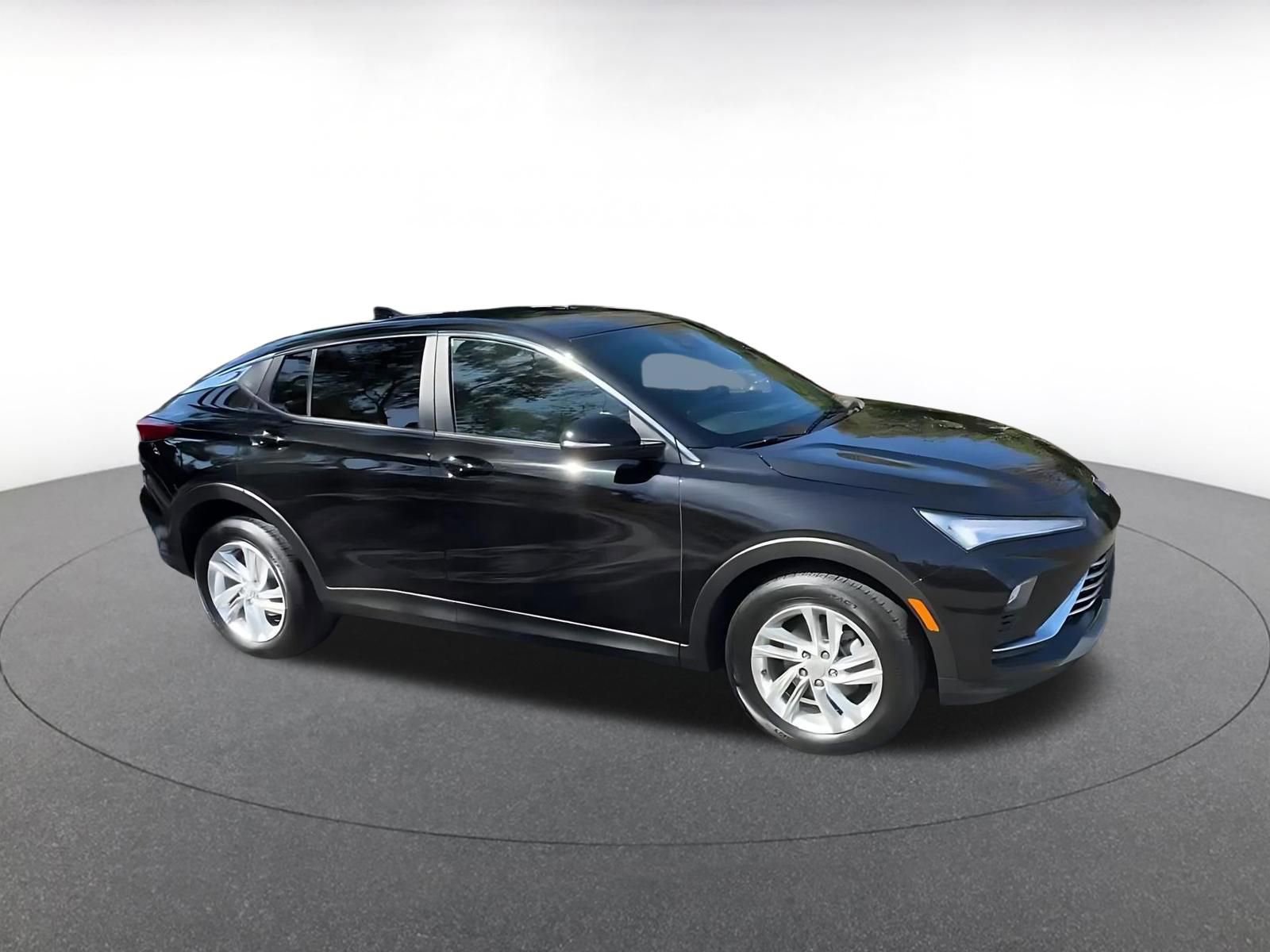 Used 2025 Buick Envista Preferred video 2