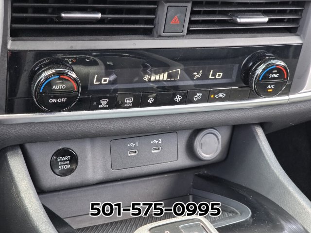 Used 2025 Nissan Rogue SV AWD/4WD image 25