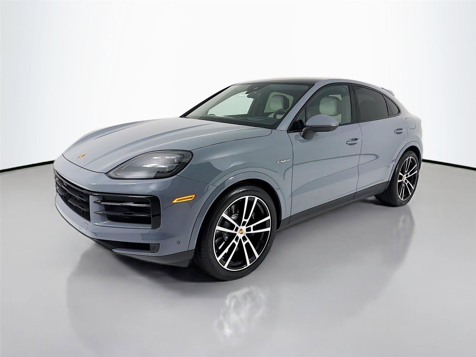 New 2026 Porsche Cayenne S image 1