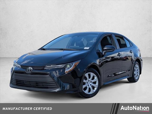 Used 2026 Toyota Corolla LE image 1