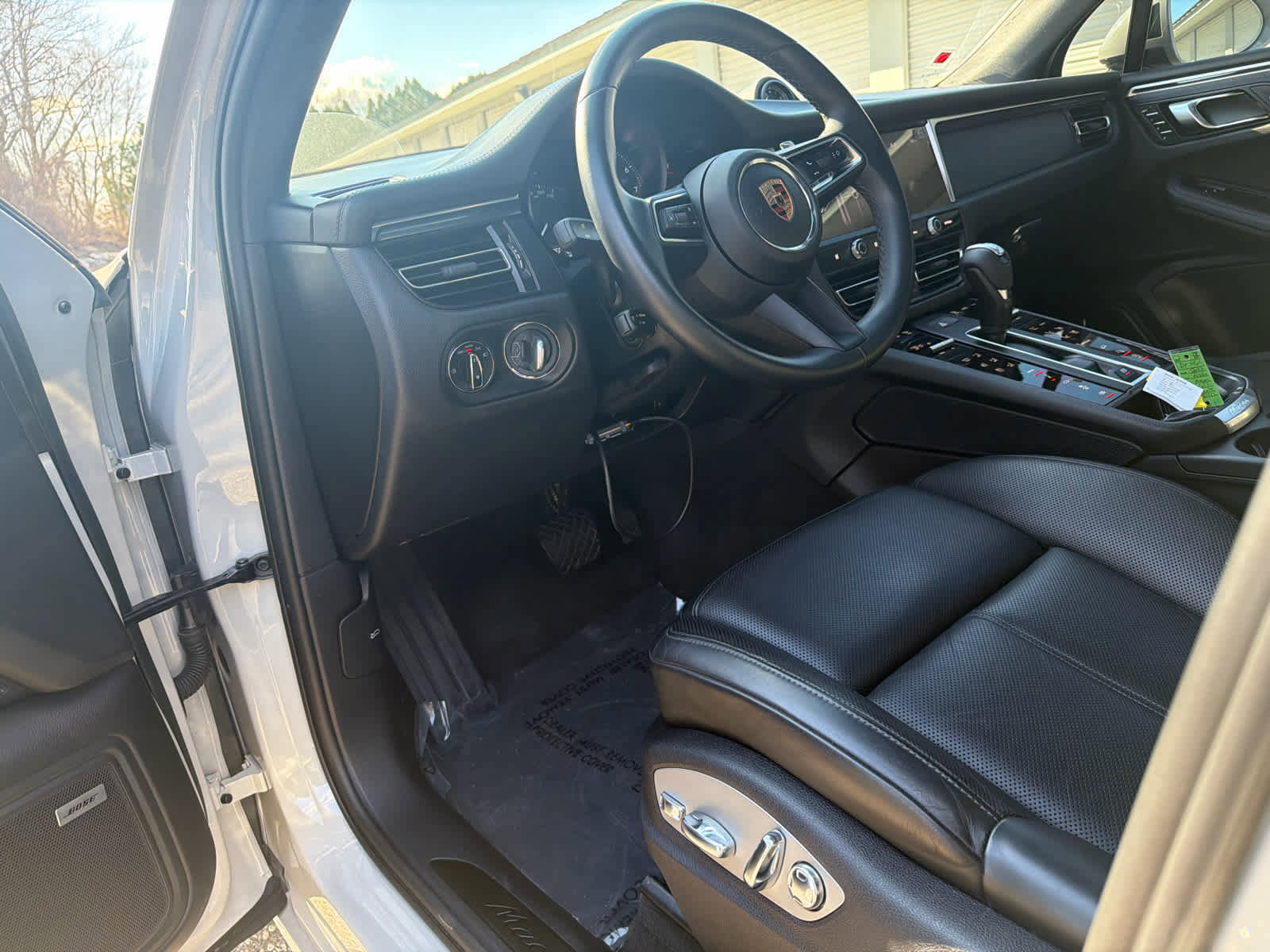 Used 2022 Porsche Macan GTS image 11