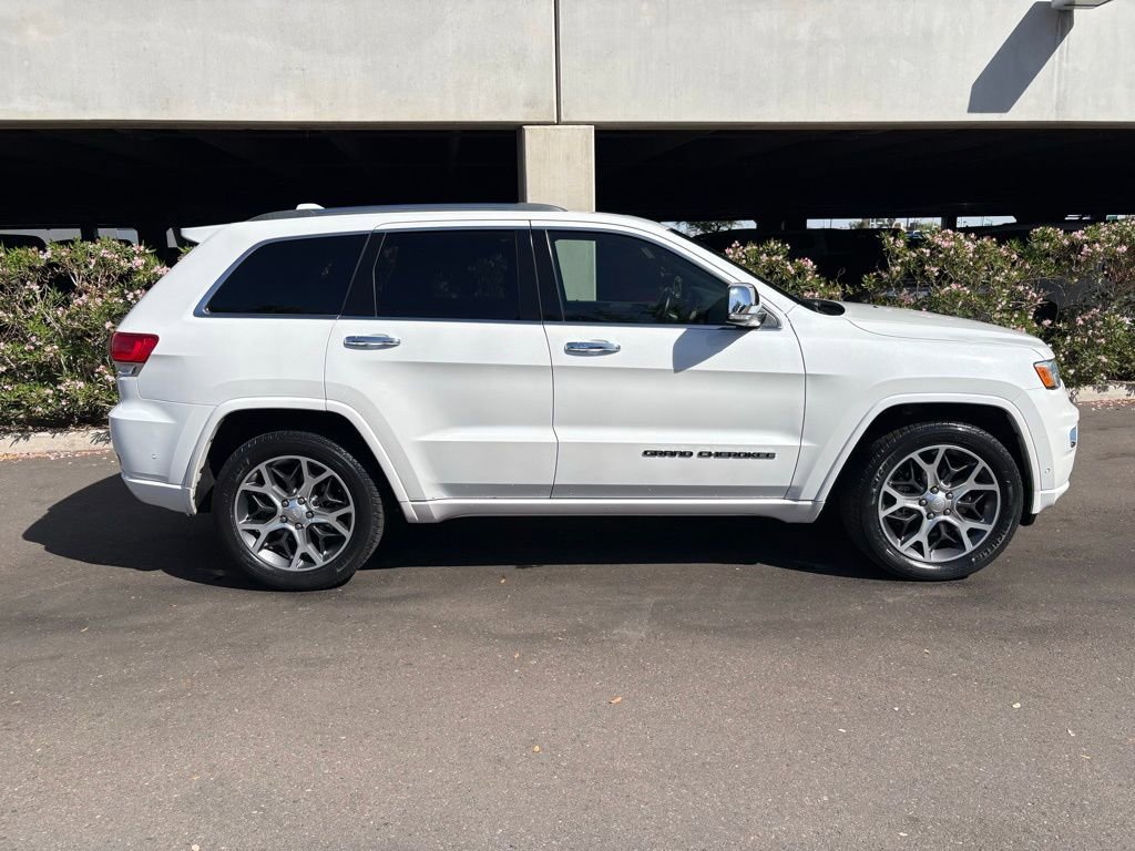 Used 2019 Jeep Grand Cherokee Overland image 5