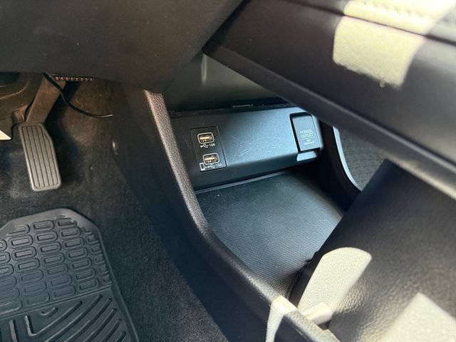 Used 2021 Honda HR-V EX-L image 25