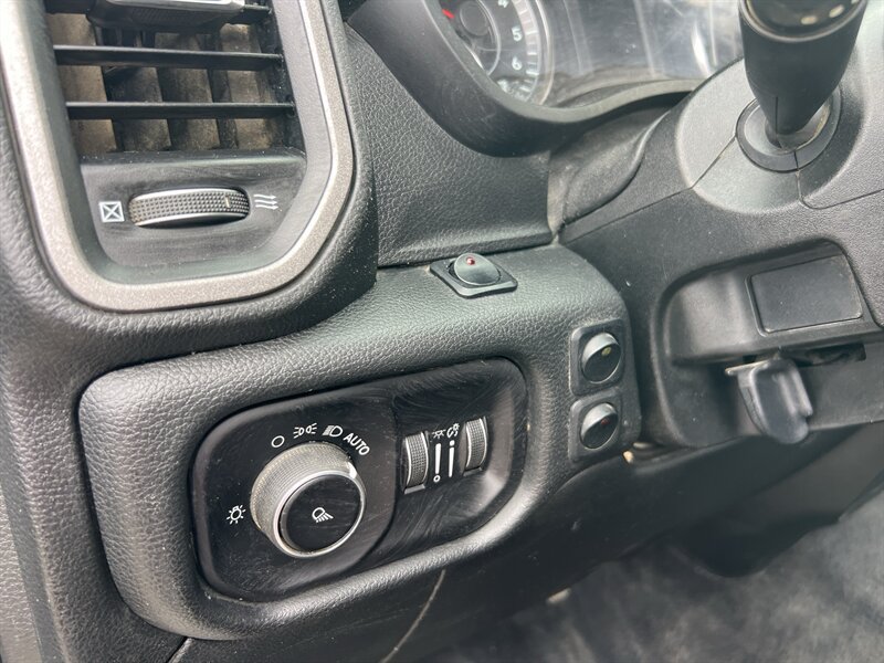 Used 2020 RAM 2500 Tradesman RWD image 9