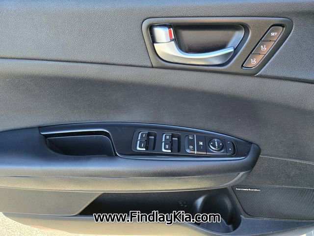 Used 2019 Kia Optima SX image 23