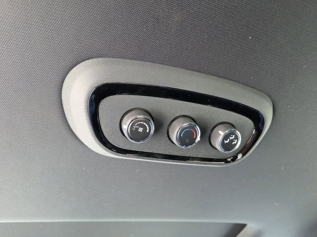 Used 2021 Dodge Durango GT image 20