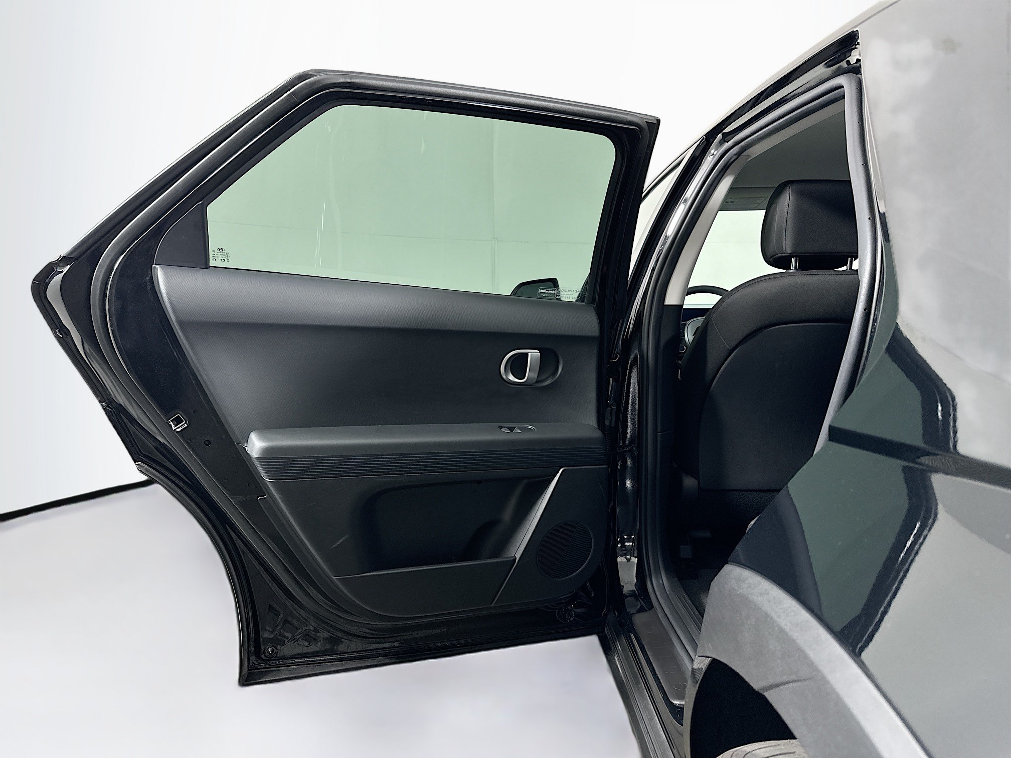Used 2024 Hyundai Ioniq 5 SEL RWD image 26