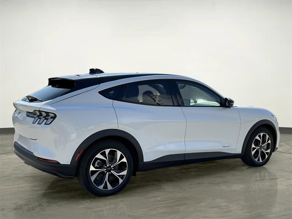 Certified 2025 Ford Mustang Mach-E Select w/ Interior Protection Package image 10