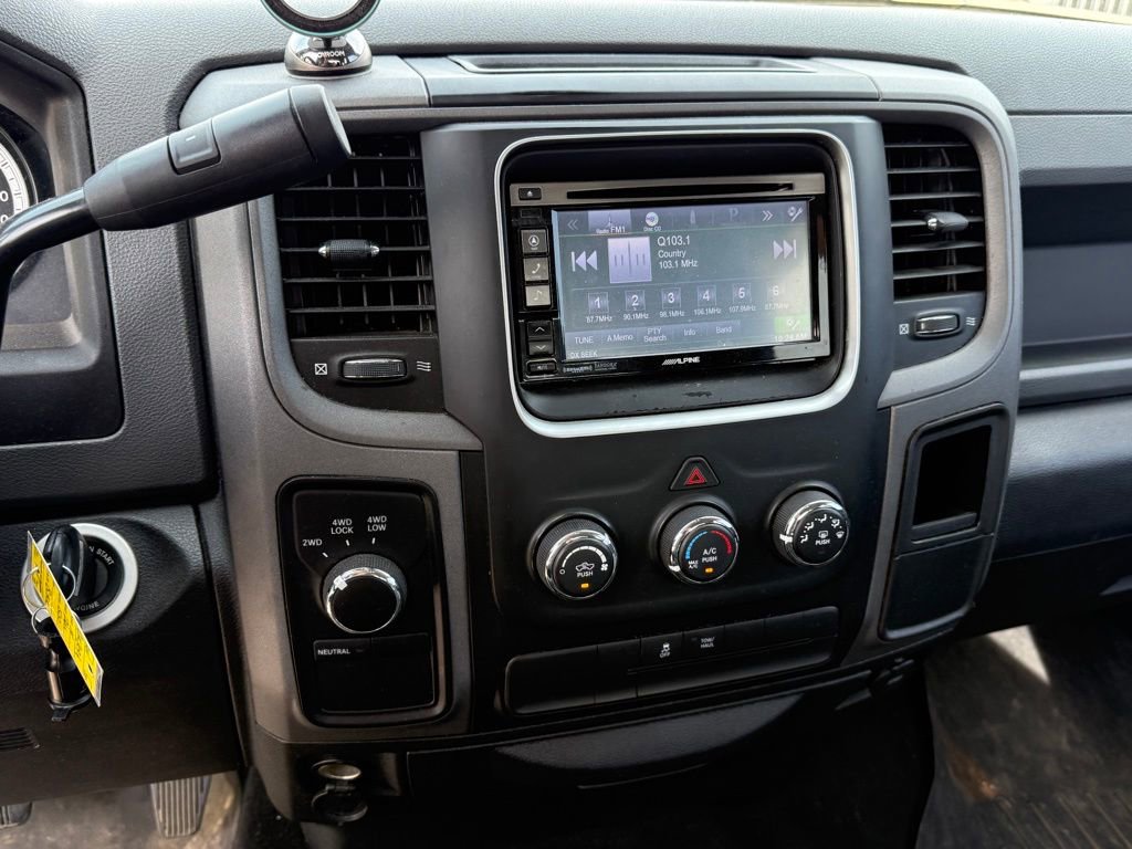 Used 2014 RAM 1500 Express w/ Black Ram 1500 Express Group AWD/4WD image 20