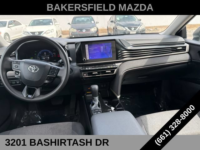 Used 2025 Toyota Camry LE w/ Convenience Package FWD image 15
