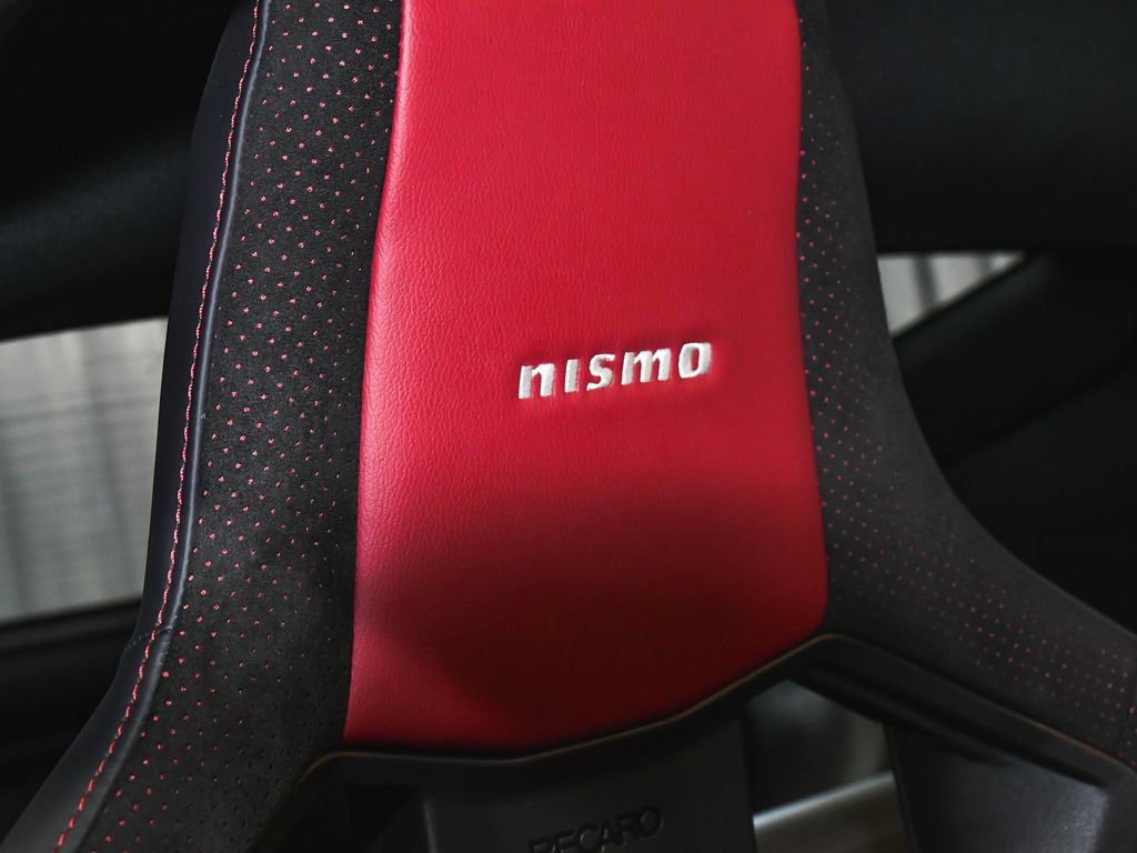 Used 2024 Nissan Z NISMO w/ Floor Mat Package RWD image 48