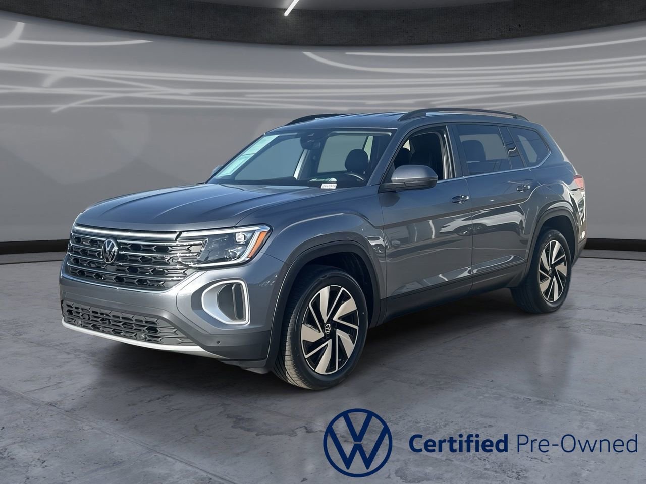 Used 2024 Volkswagen Atlas SE AWD/4WD image 1