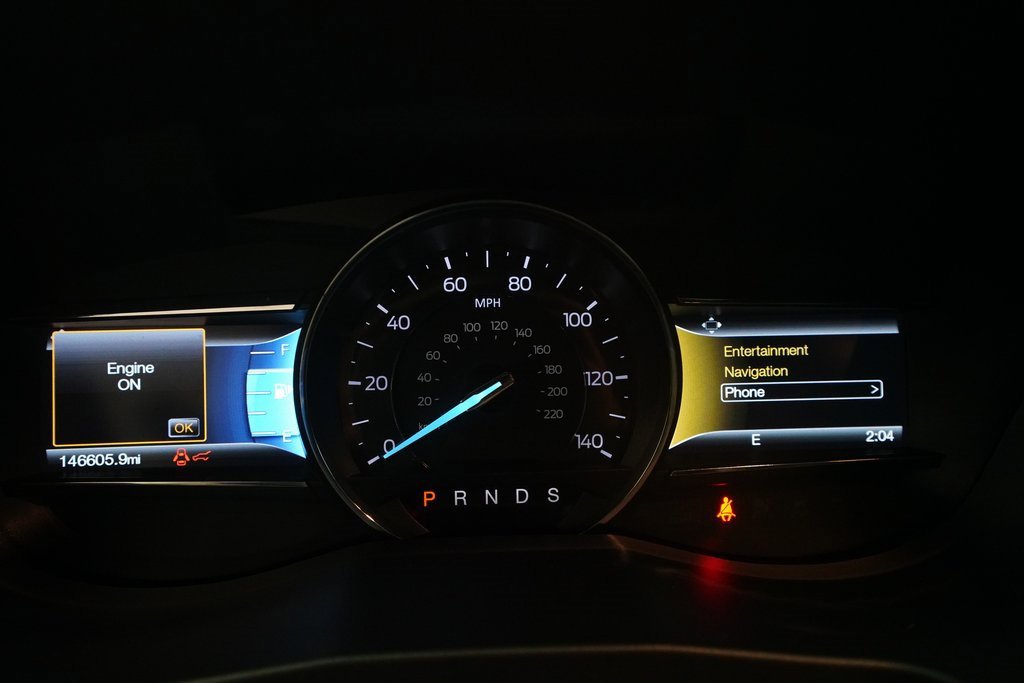 Used 2016 Ford Explorer XLT w/ Equipment Group 202A image 2