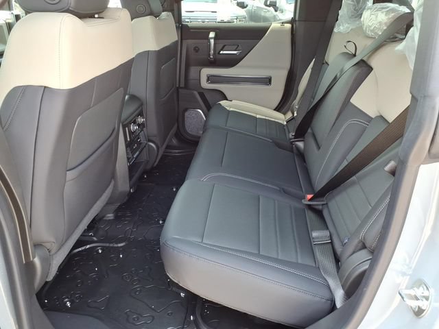New 2026 GMC Hummer EV 4x4 Crew Cab image 7