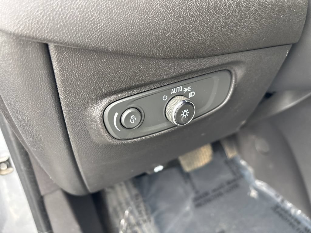 Used 2024 Chevrolet Equinox LS w/ LS Convenience Package AWD/4WD image 20