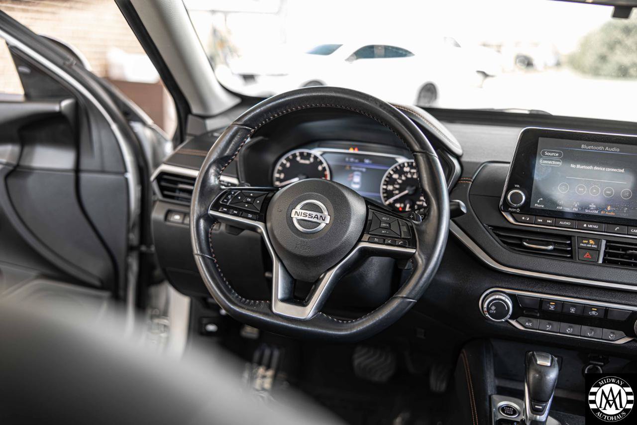Used 2020 Nissan Altima 2.5 SR FWD image 19