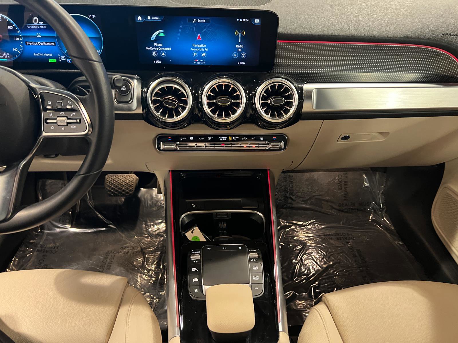 Used 2023 Mercedes-Benz EQB 300 4MATIC image 16
