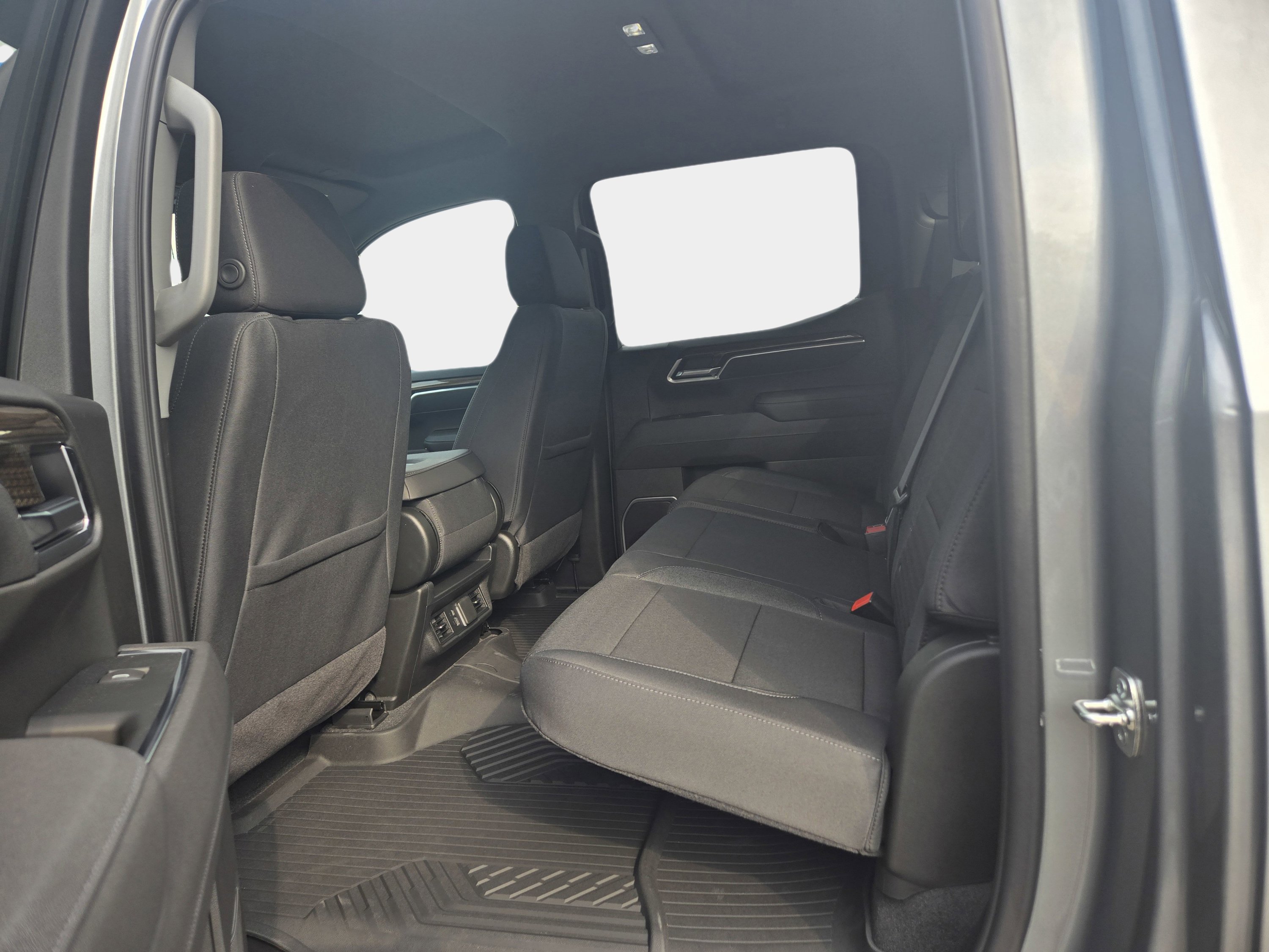 New 2026 Chevrolet Silverado 1500 RST image 4