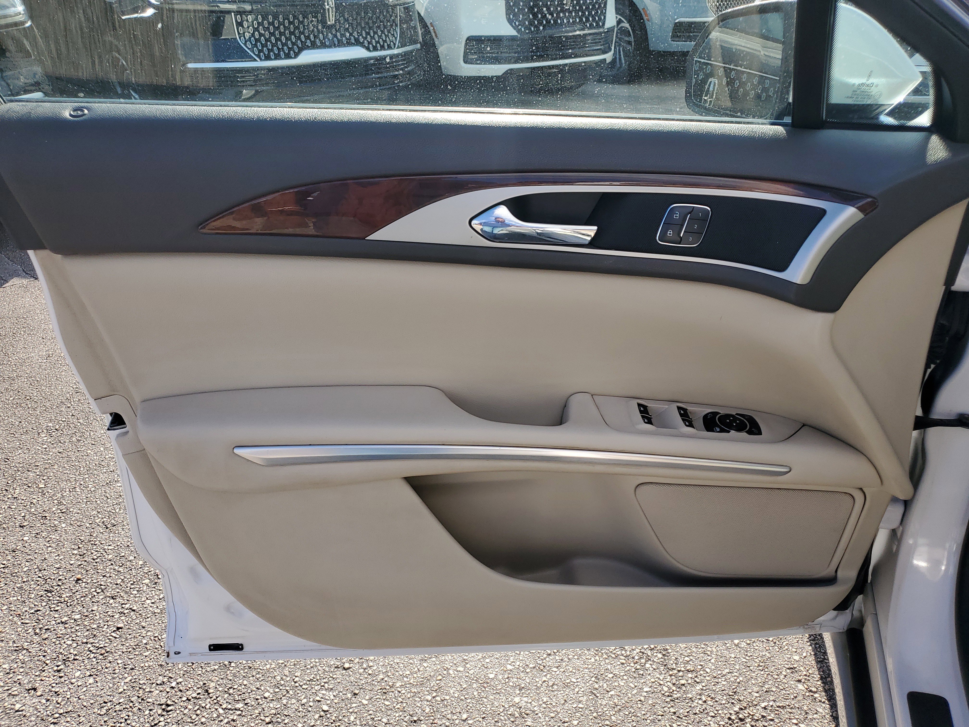 Used 2016 Lincoln MKZ w/ Equipment Group 300A Reserve image 14