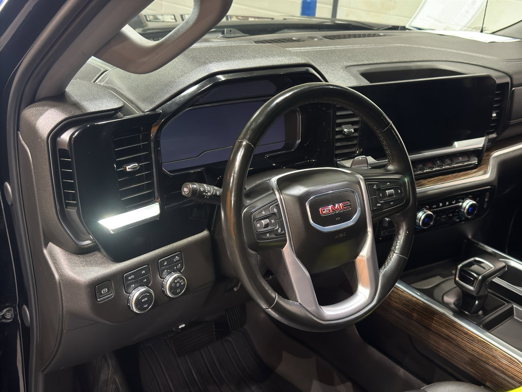 Used 2024 GMC Sierra 1500 Elevation w/ Elevation Premium Package image 20
