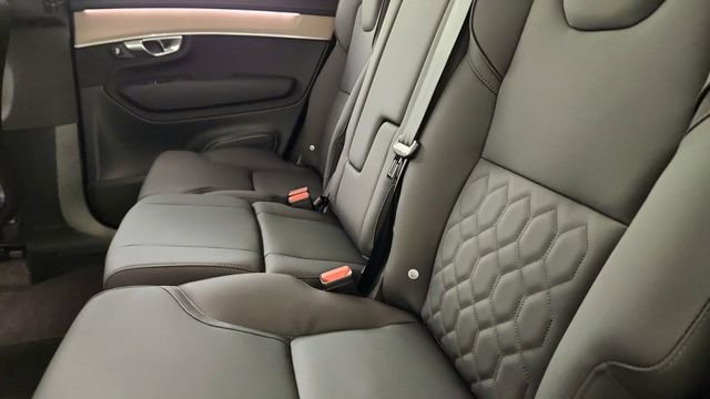 New 2026 Volvo XC90 B5 Plus w/ Protection Package AWD/4WD image 30