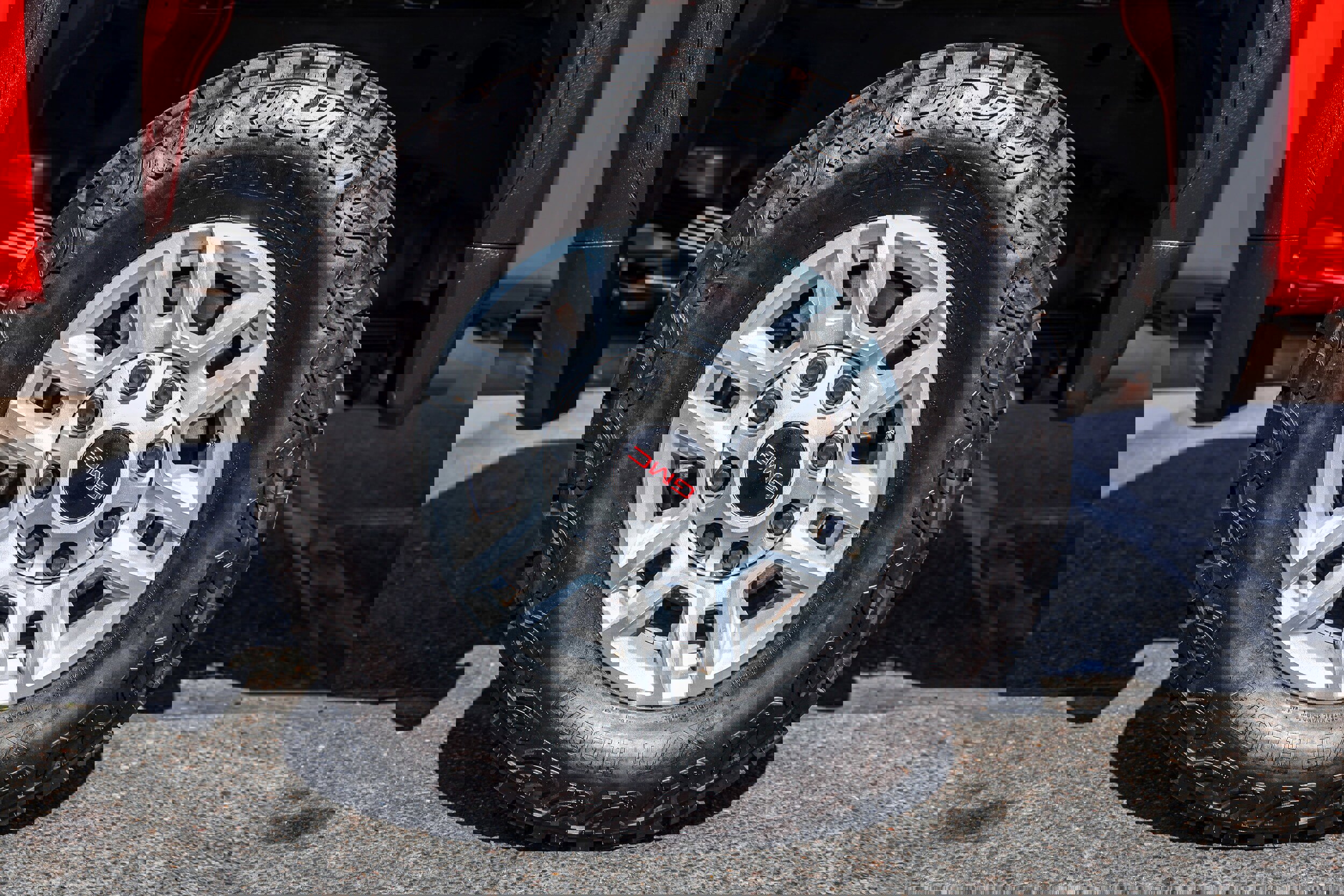 Used 2023 GMC Sierra 2500 Pro image 8