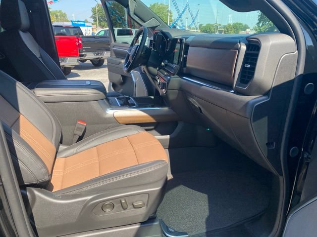 Used 2024 Chevrolet Silverado 2500 High Country AWD/4WD image 44