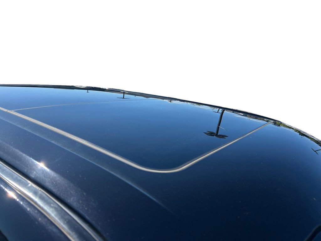 Used 2024 Ford F150 Lightning Platinum AWD/4WD image 28