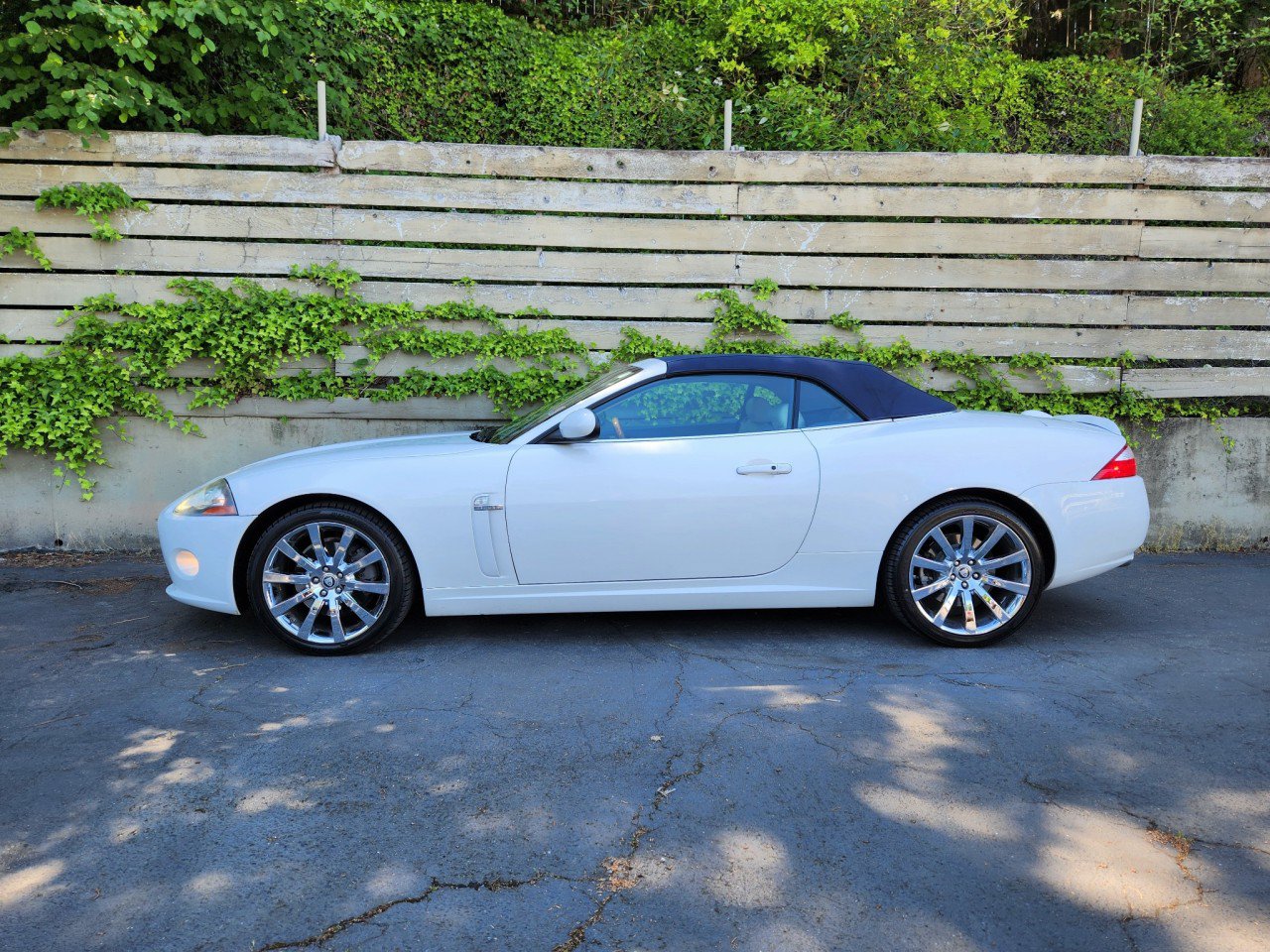 Used 2007 Jaguar XK Convertible RWD image 12