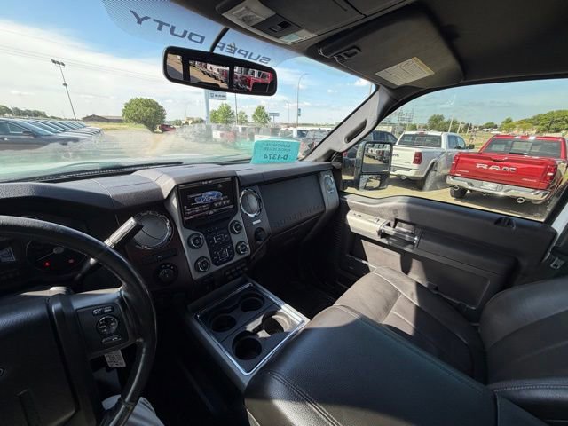 Used 2016 Ford F250 Lariat w/ Chrome Package AWD/4WD image 17