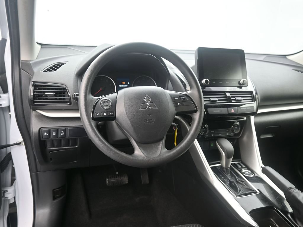 Used 2023 Mitsubishi Eclipse Cross Ralliart image 16