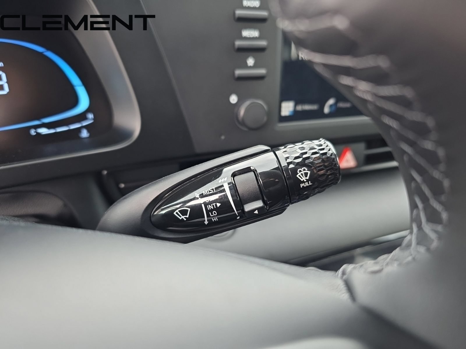 Certified 2025 Hyundai Elantra Sport FWD image 18