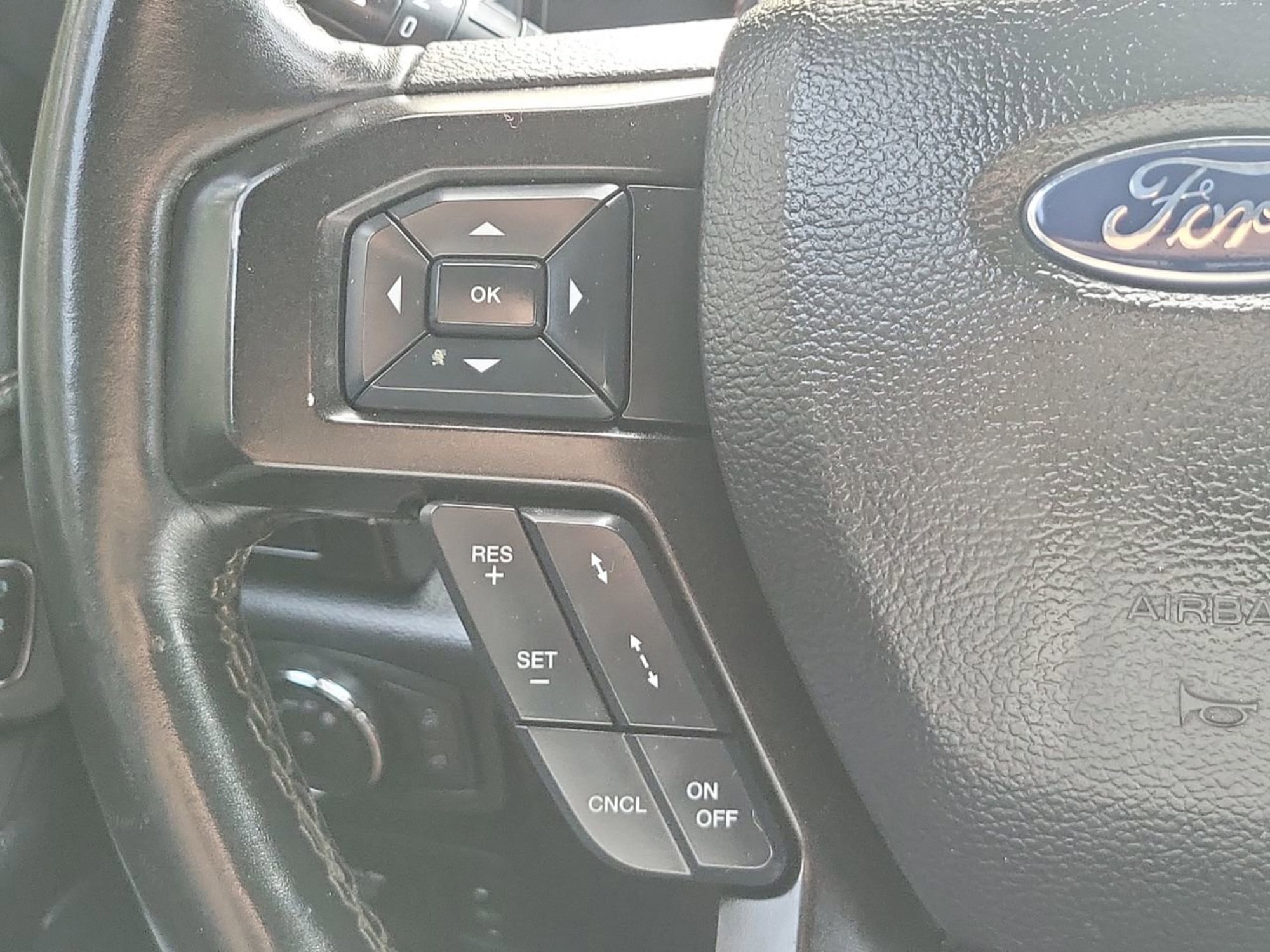 Used 2020 Ford Expedition Max Limited w/ Equipment Group 301A image 29